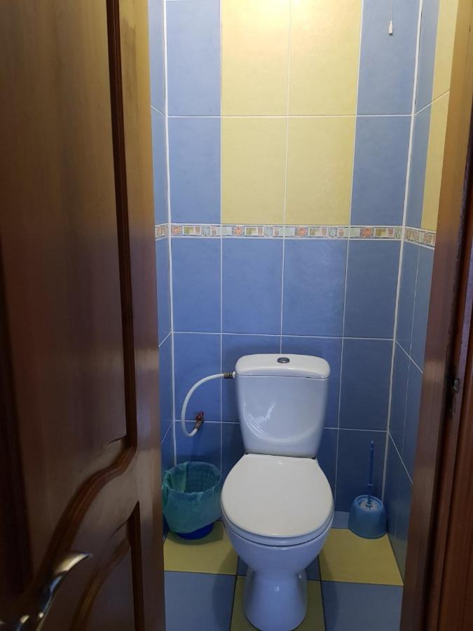 Дом Для Души С Бассейном Целиком Hotel Vinnitsja Eksteriør billede